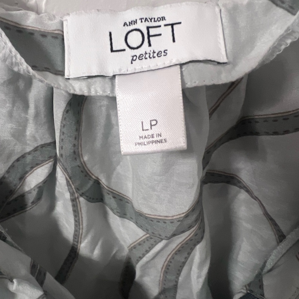 Women's Ruffled Gray Top - Picture 3 of 5